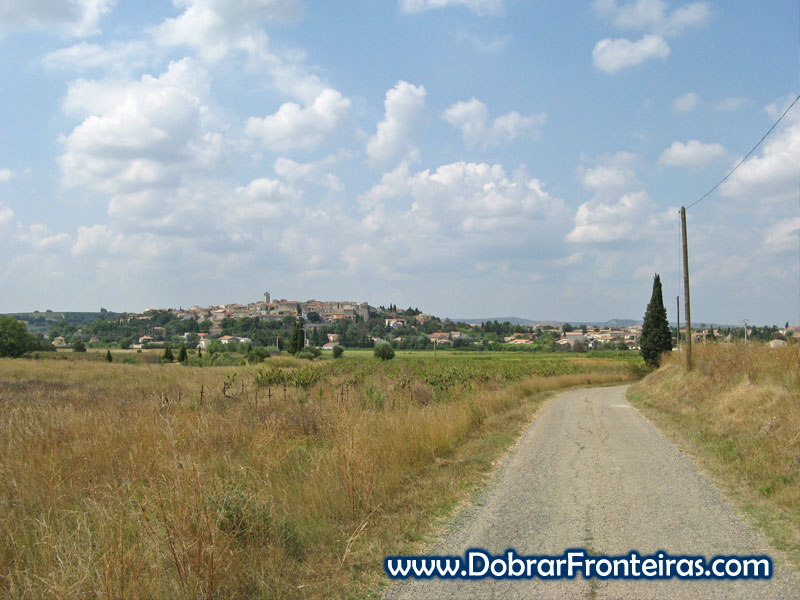Vila de Théziers em França