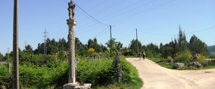 Peregrinos a caminho de Santiago