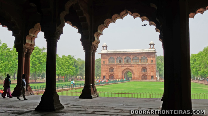 Interior do forte Vermelho na cidade de Deli, Índia