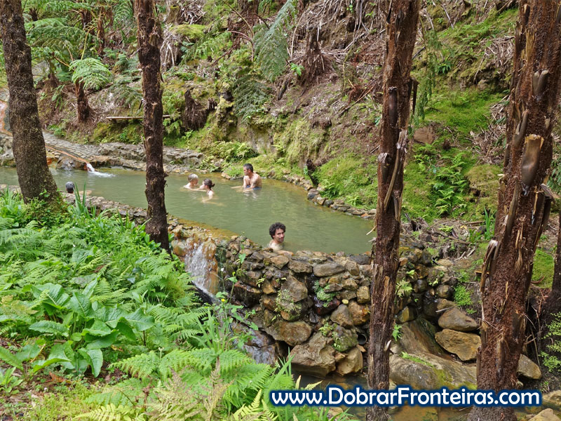 Caldeira Velha na ilha de São Miguel, Açores