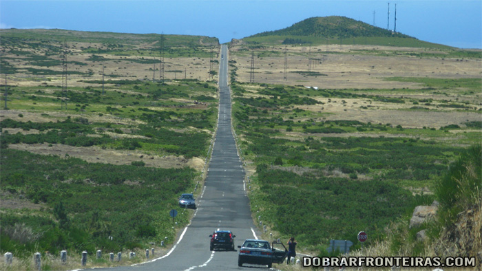 Rectas infindáveis no Paul da Serra, Ilha da Madeira