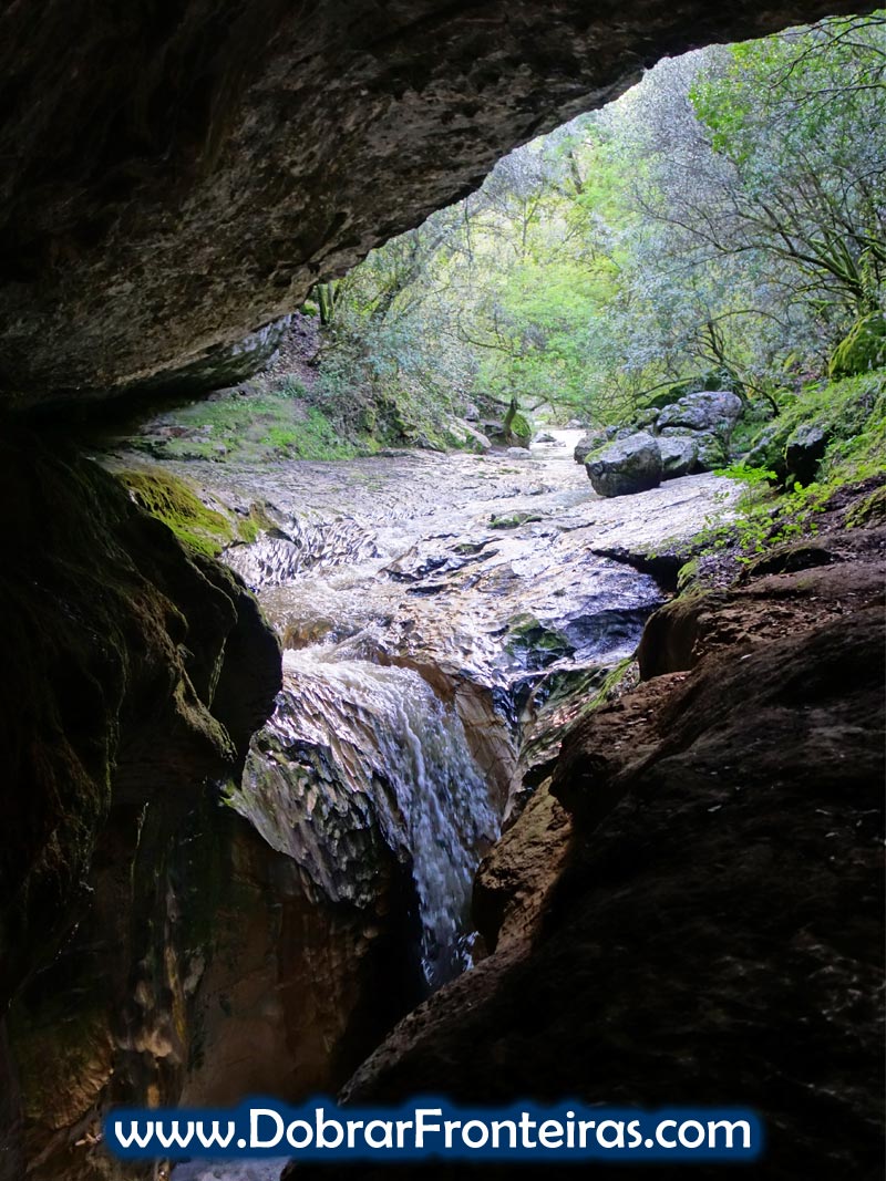 Ribeira do Alviela nos Olhos de Água