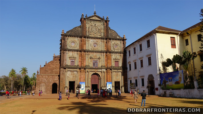Basílica do Bom Jesus em Goa Velha, Índia