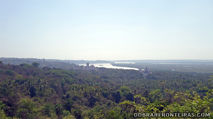 Linda vista de Goa a partir da capela da Senhora do Monte
