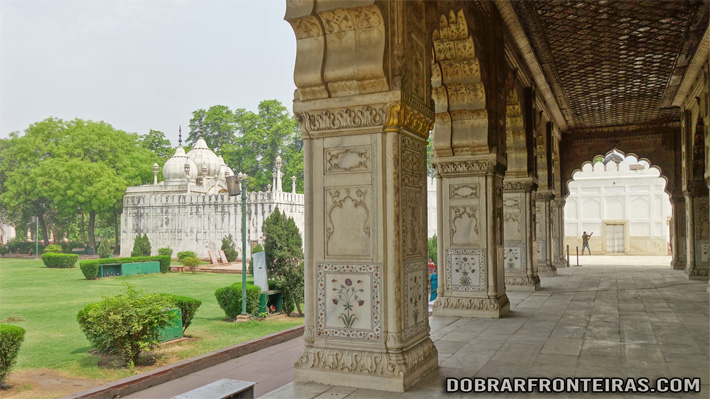 Detalhes dos mármores decorados dos palácios