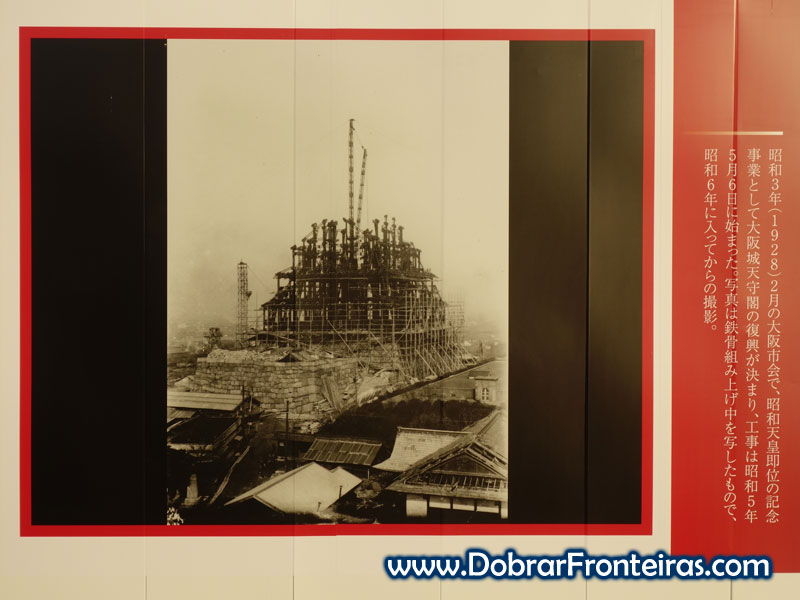 Obras no castelo de Osaka