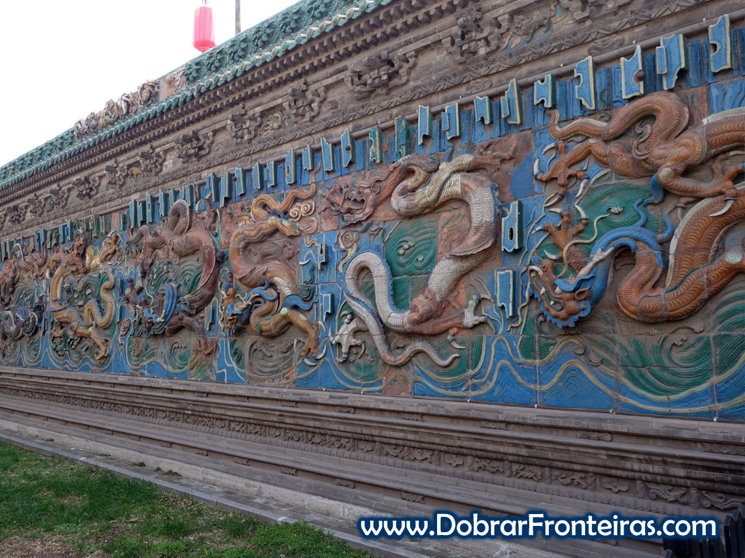 Painel dos 9 dragões em Pingyao