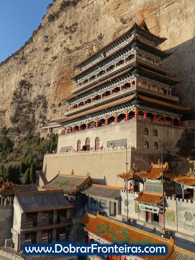 Templo taoísta de Daluo em Mianshan China