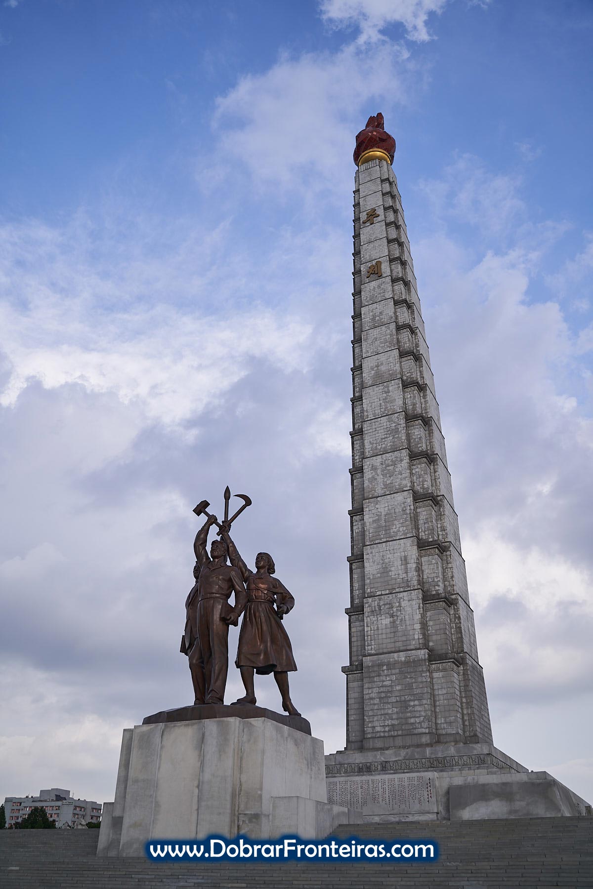 Torre da Ideologia Juche