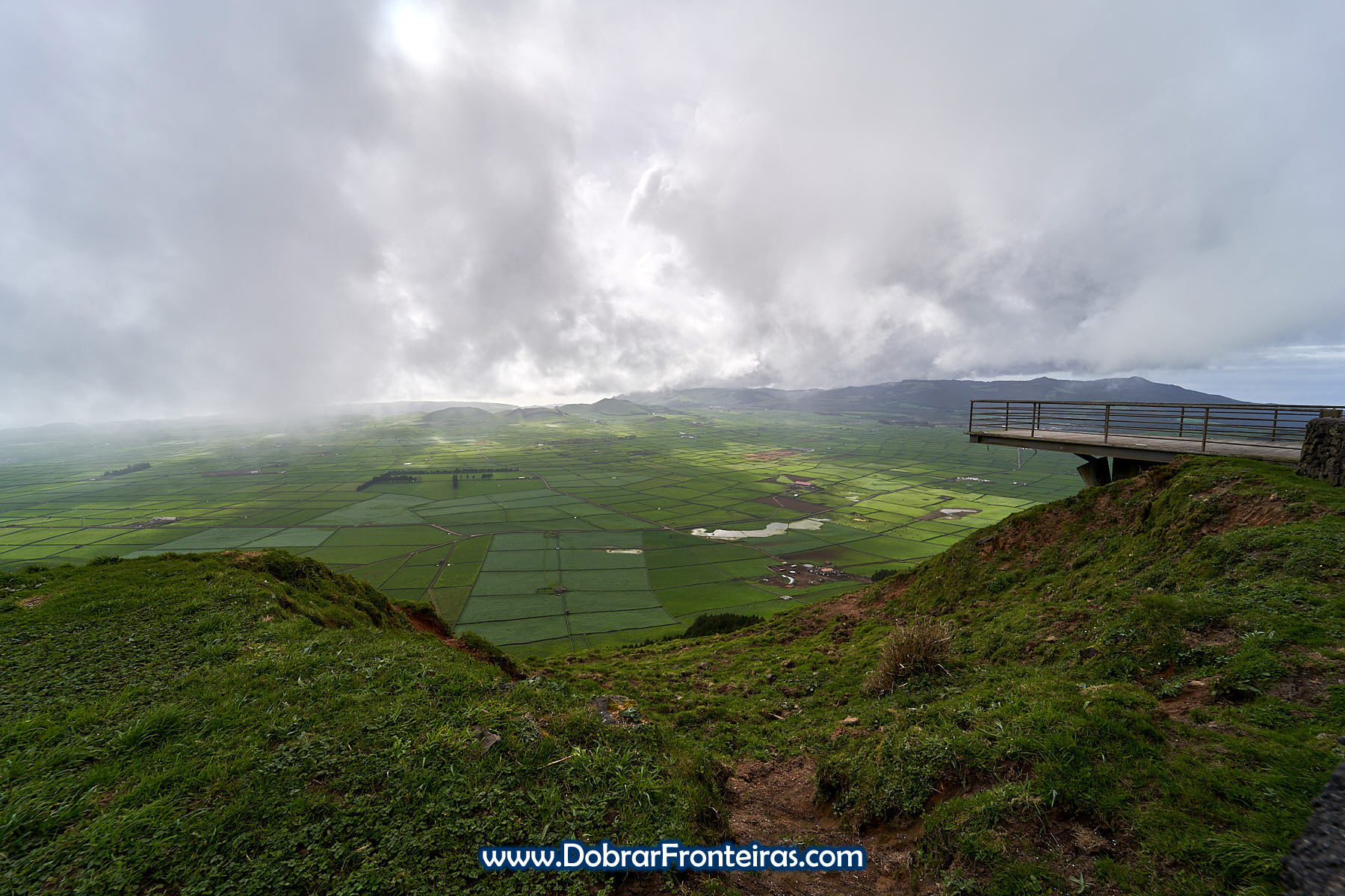 miradouro da serra do Cume na ilha Terceira, Açores