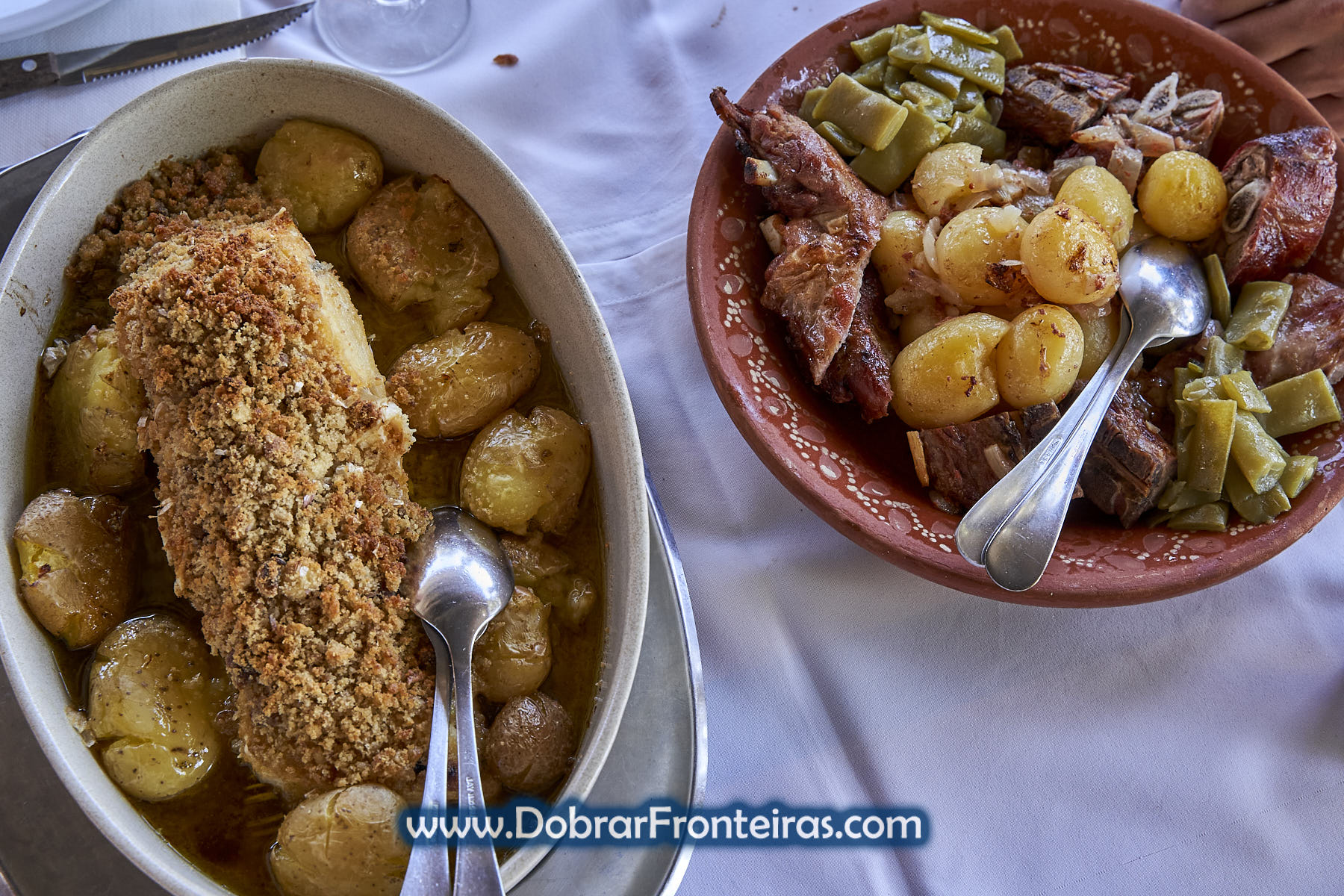 Prato de bacalhau com broa e de cabrito